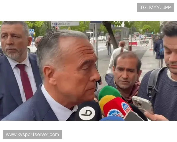 尤斯特：弗洛伦蒂诺可悲并充满谎言，只为掩盖这2年糟糕表现